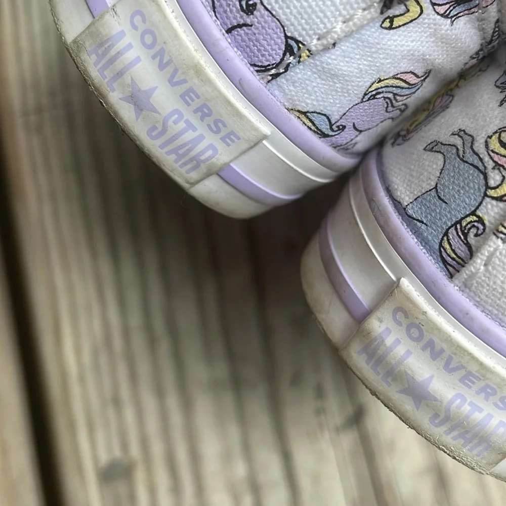 🦄 Converse Chuck Taylor All Star Ox Infant/Toddler Unicorn Sneakers Size 6